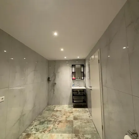 Modernes Mit Parkplatz Elsdorf