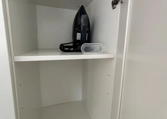 Modernes Mit Parkplatz Appartement