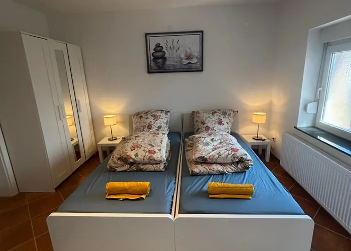 Modernes Mit Parkplatz * Elsdorf