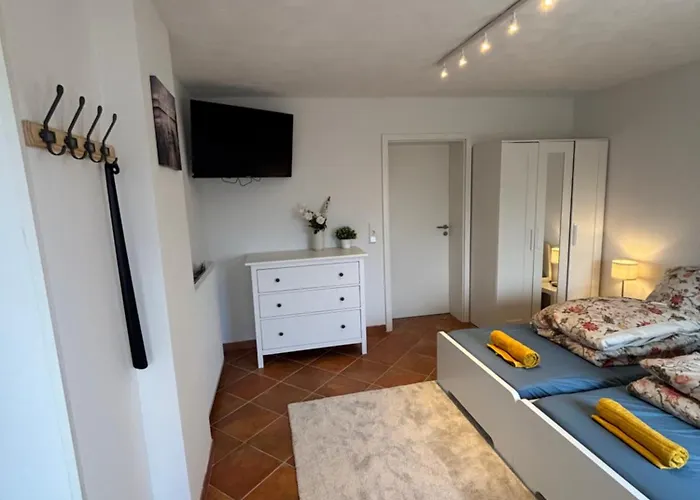 Modernes Mit Parkplatz Lejlighed Elsdorf